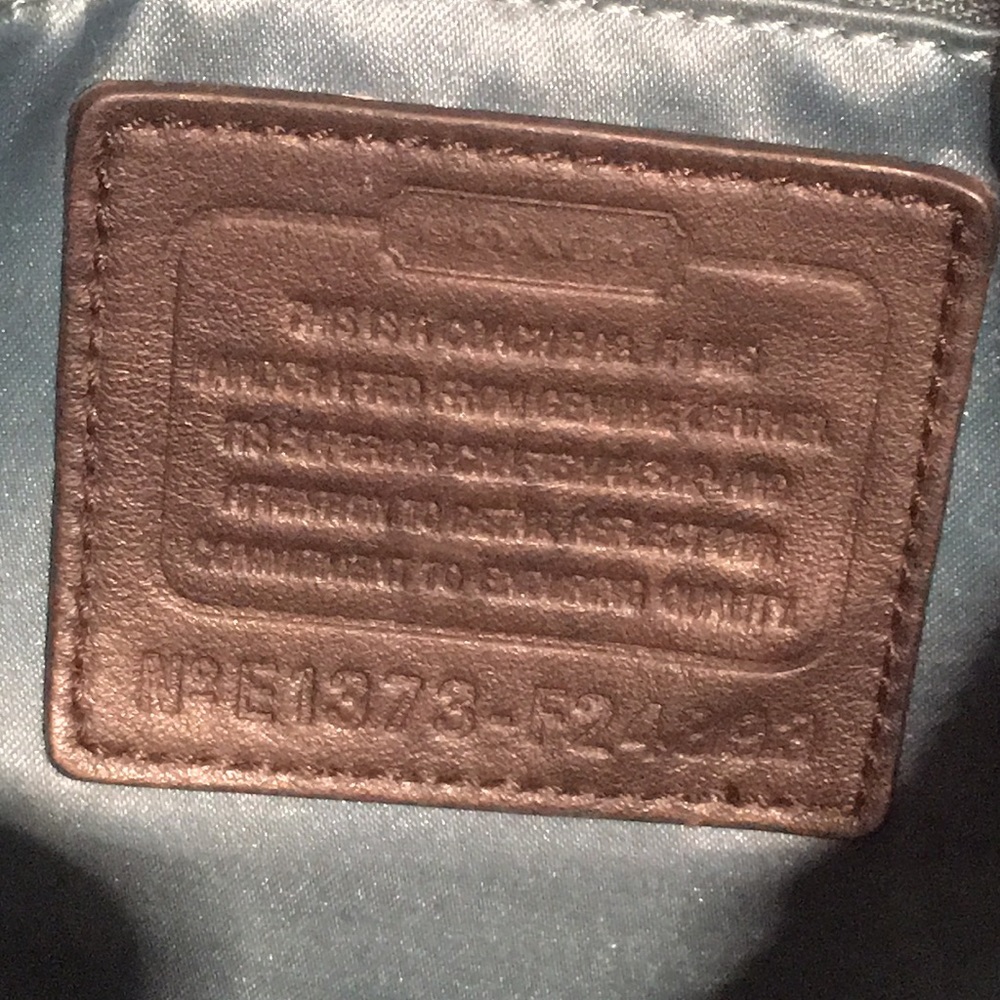 Coach Patent Leather Tote #F24893 13”Hx11”Wx5”D - Picture 5 of 8